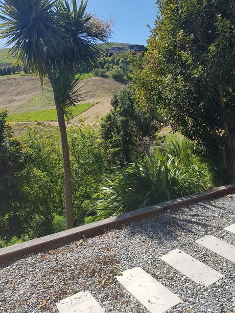 false - Accommodation New Zealand 3