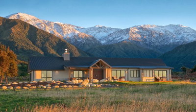Manakau Lodge