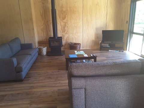 Marlborough Sounds Accommodation 92 - Accommodation New Zealand 1