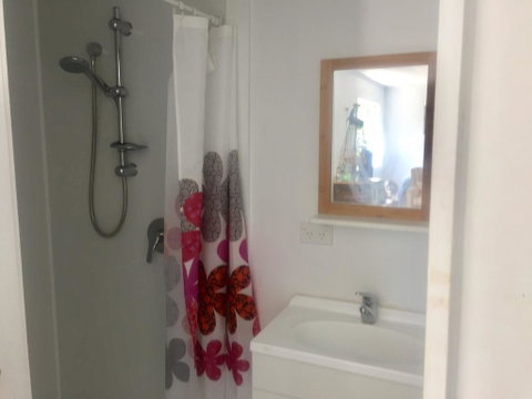 Matapouri Cabin By The Beach - Accommodation New Zealand 1