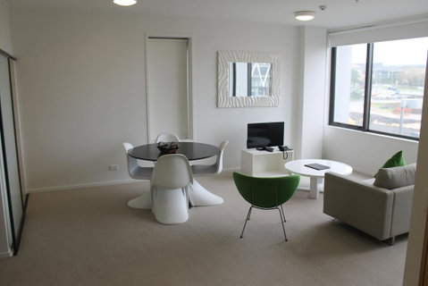 MCentral Apartments Manukau - Accommodation New Zealand 3