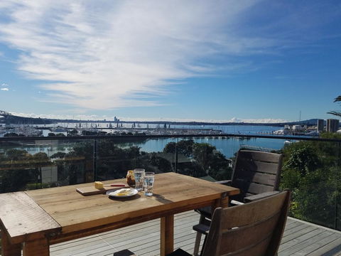 Million Dollar View - Accommodation New Zealand 0