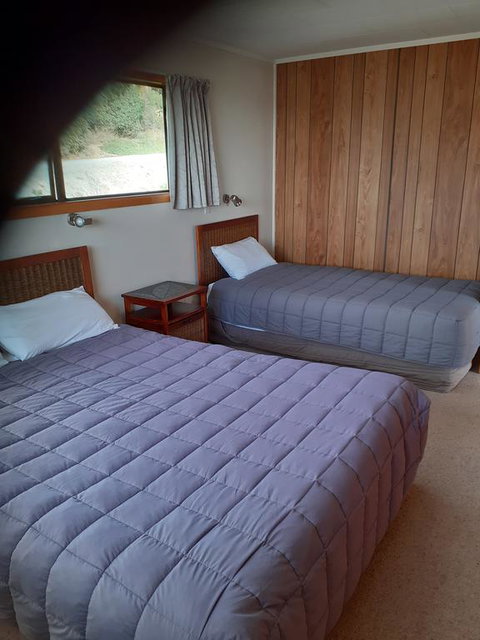 Moeraki Beach Motels - Accommodation New Zealand 1