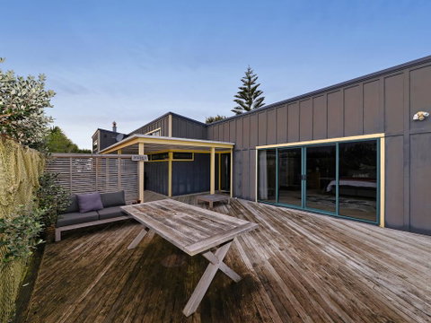 Mohua - Pakawau Holiday Home - Accommodation New Zealand 1