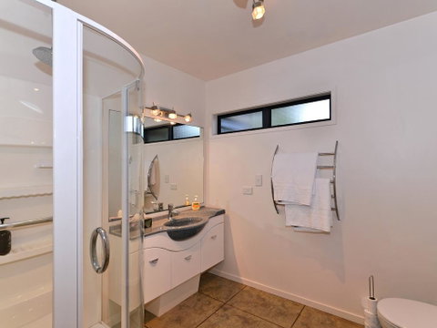 Mohua - Pakawau Holiday Home - Accommodation New Zealand 2