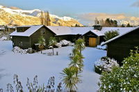 Mountain Range Lodge