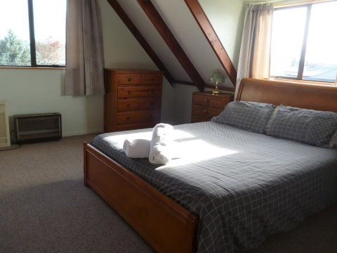 Mountain Vista - Accommodation New Zealand 3