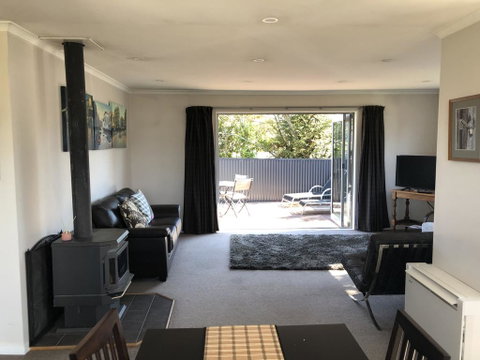 Nest On Jollie - Accommodation New Zealand 1