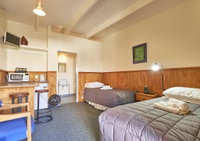 New Central Hotel and Motor Inn
