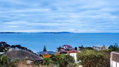 NEW Luxurious Private House - Accommodation New Zealand 1