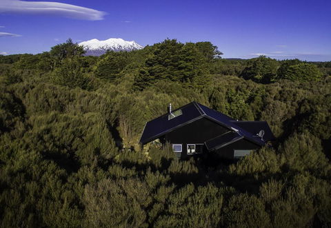 Night Sky Cottage - Accommodation New Zealand 0