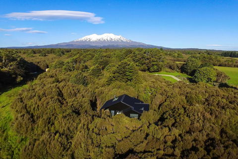 Night Sky Cottage - Accommodation New Zealand 1