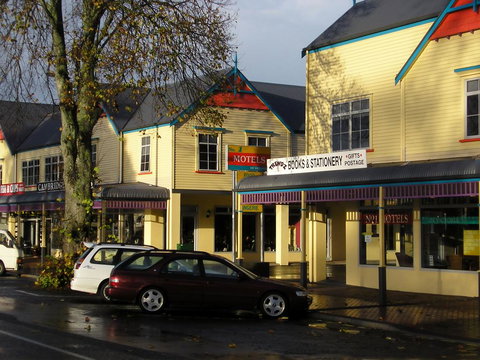 No 1 Motels - Accommodation New Zealand 0