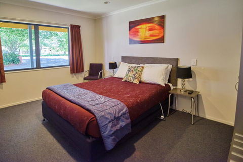 Oak Estate Motor Lodge - Accommodation New Zealand 2