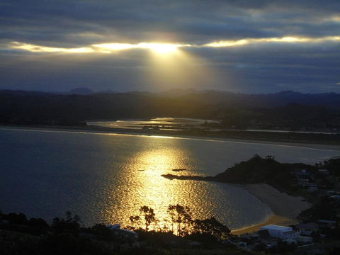 Ocean Purring View - Accommodation New Zealand 0