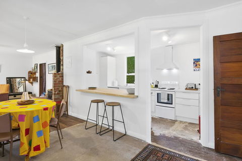 Oceanside Garden - Dunedin Holiday Home - Accommodation New Zealand 1