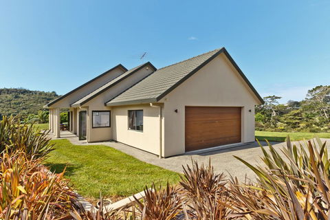 Okura River Vacations - Accommodation New Zealand 3