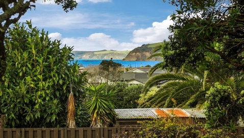 Omaha Classic - Omaha Holiday Home - Accommodation New Zealand 1