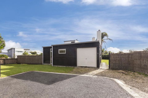 Omaha Retreat - Omaha Holiday Home - Accommodation New Zealand 3