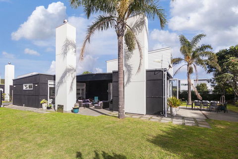 Omaha Retreat - Omaha Holiday Home - Accommodation New Zealand 2