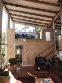 Oneroa Architecturally Designed Home with Seaview plus Car