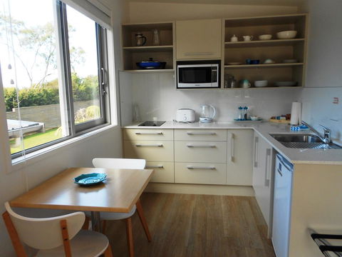 Oneroa Secret Garden Apartments - Accommodation New Zealand 1