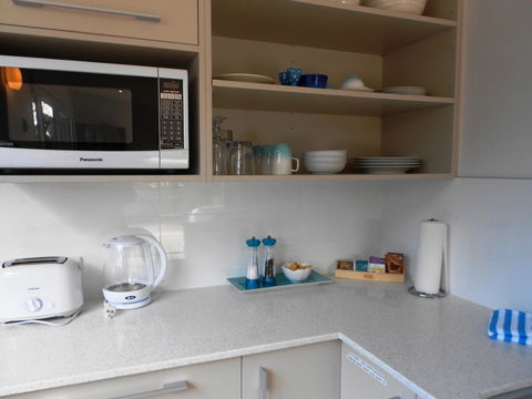 Oneroa Secret Garden Apartments - Accommodation New Zealand 3