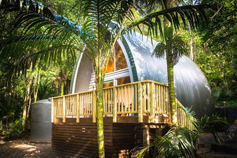 Onetangi Chalet - Accommodation New Zealand 0