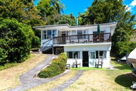 Otamararae Retreat - Lake Rotoiti Holiday Home