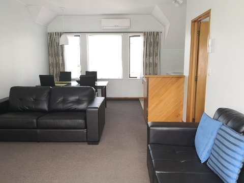 Owens Motel - Accommodation New Zealand 1