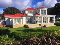 Paihia Beach House B and B
