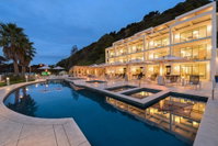 Paihia Beach Resort  Spa Hotel