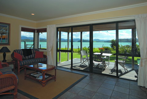 Pawhaoa Bay Villas - Accommodation New Zealand 3