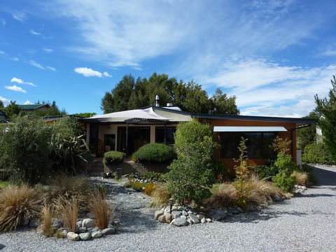 Peak Sport Chalet - Accommodation New Zealand 0