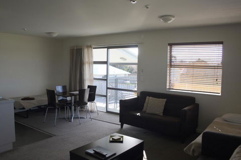 Pegasus Gateway Motels & Apartments - Accommodation New Zealand 0