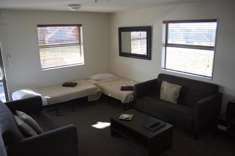 Pegasus Gateway Motels & Apartments - Accommodation New Zealand 3