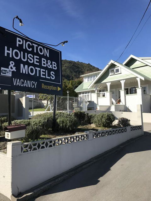 Picton House B&B And Motel - Accommodation New Zealand 3