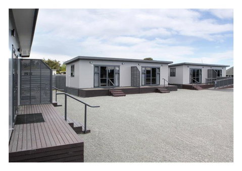 Pine Lake View Lodge - Accommodation New Zealand 0
