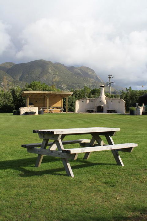 Pohara Beachfront Motel - Accommodation New Zealand 1