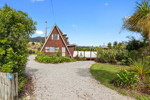 Pohara Retreat - Pohara Holiday Home - Accommodation New Zealand 0
