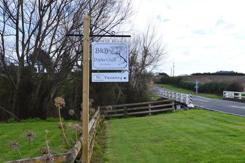 Poplar Creek B&B - Accommodation New Zealand 0