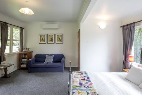 Post Office Cottage - Self Catering, Escape To The Country - Accommodation New Zealand 2
