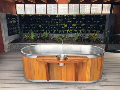 Pouakai Cabins - Accommodation New Zealand 2