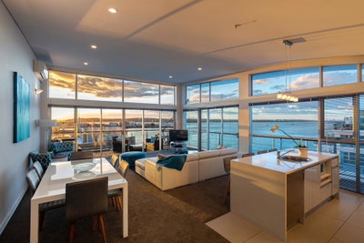 Princes Wharf's Truly Stunning North-West Loft