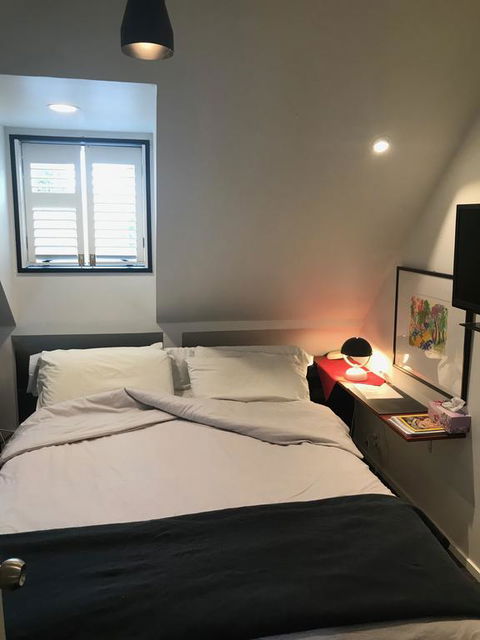 Pryor Haven Chalet Green Retreat In A Lovely Place - Accommodation New Zealand 3