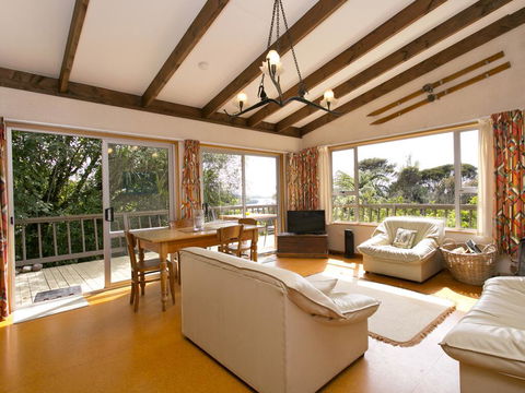 Pukawa Views - Pukawa Bay Bach - Accommodation New Zealand 0