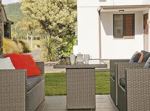 Putt It At Pauanui - Pauanui Holiday Home - Accommodation New Zealand 1