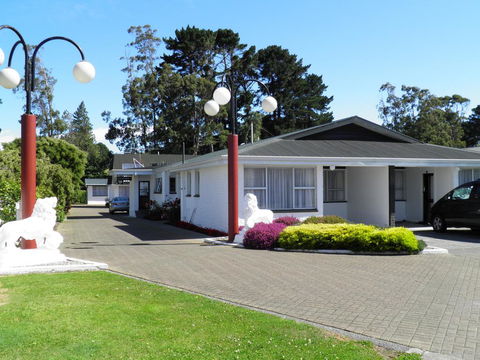 Queens Park Motels - Accommodation New Zealand 0