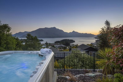 Queenscliff Villa - Outstanding Views And Close To Town