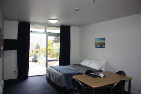 Queenstown Lakeview Holiday Park - Accommodation New Zealand 1